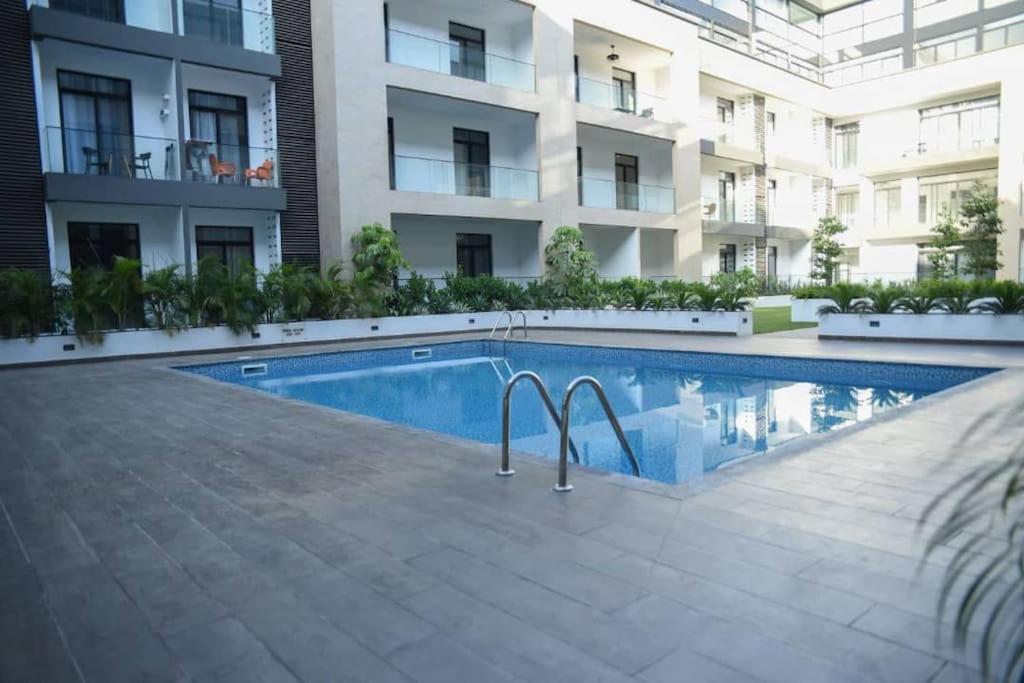 Pool View Apartment @Embassy Gardens Accra Buitenkant foto